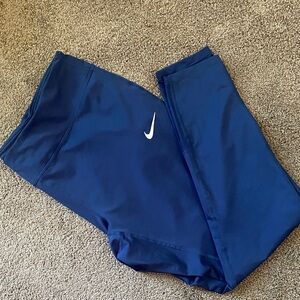 🦚Nike Athletic Leggings 🦚